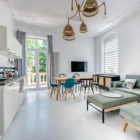 3 City - Cape Apartment