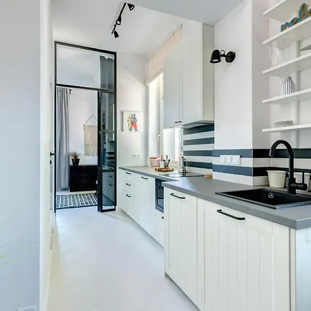 3 City - Cape Apartment